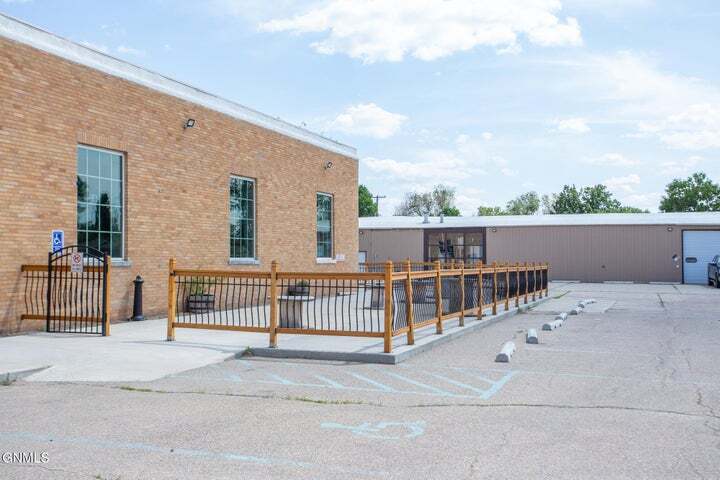 213 11th St W, Williston, ND for sale - Building Photo - Image 3 of 38