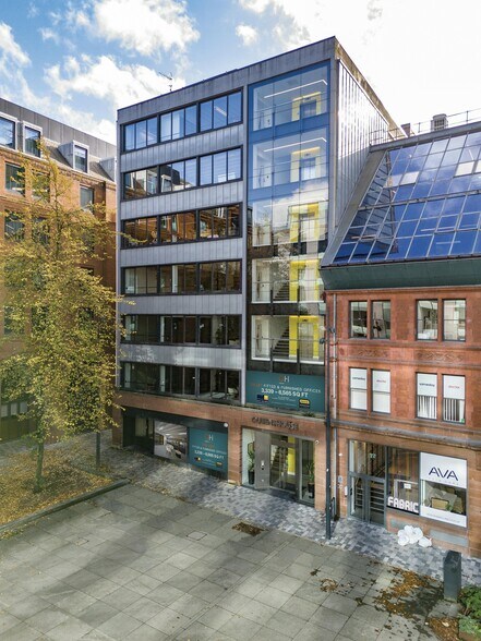 32-34 Queen St, Manchester à louer - Photo du bâtiment - Image 1 de 17