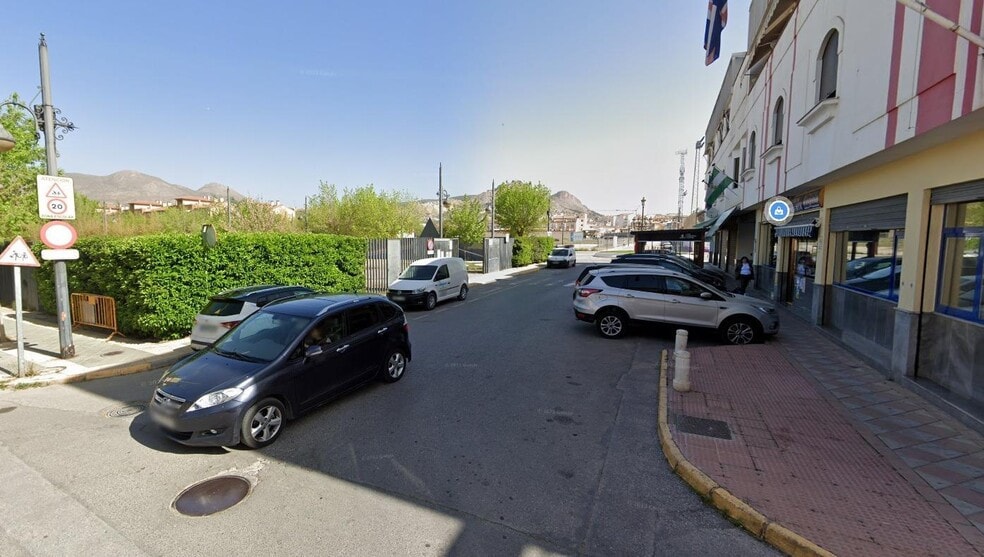 Calle Puerto Rico, 42, Atarfe, Granada for sale - Building Photo - Image 3 of 6
