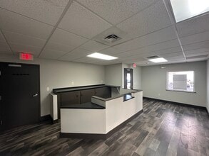 9125 Marshall Rd, Cranberry, PA à louer Photo du bâtiment- Image 2 de 8