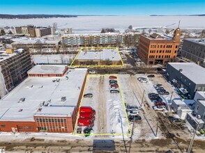 116 W Front St, Traverse City, MI - Aérien  Vue de la carte - Image1