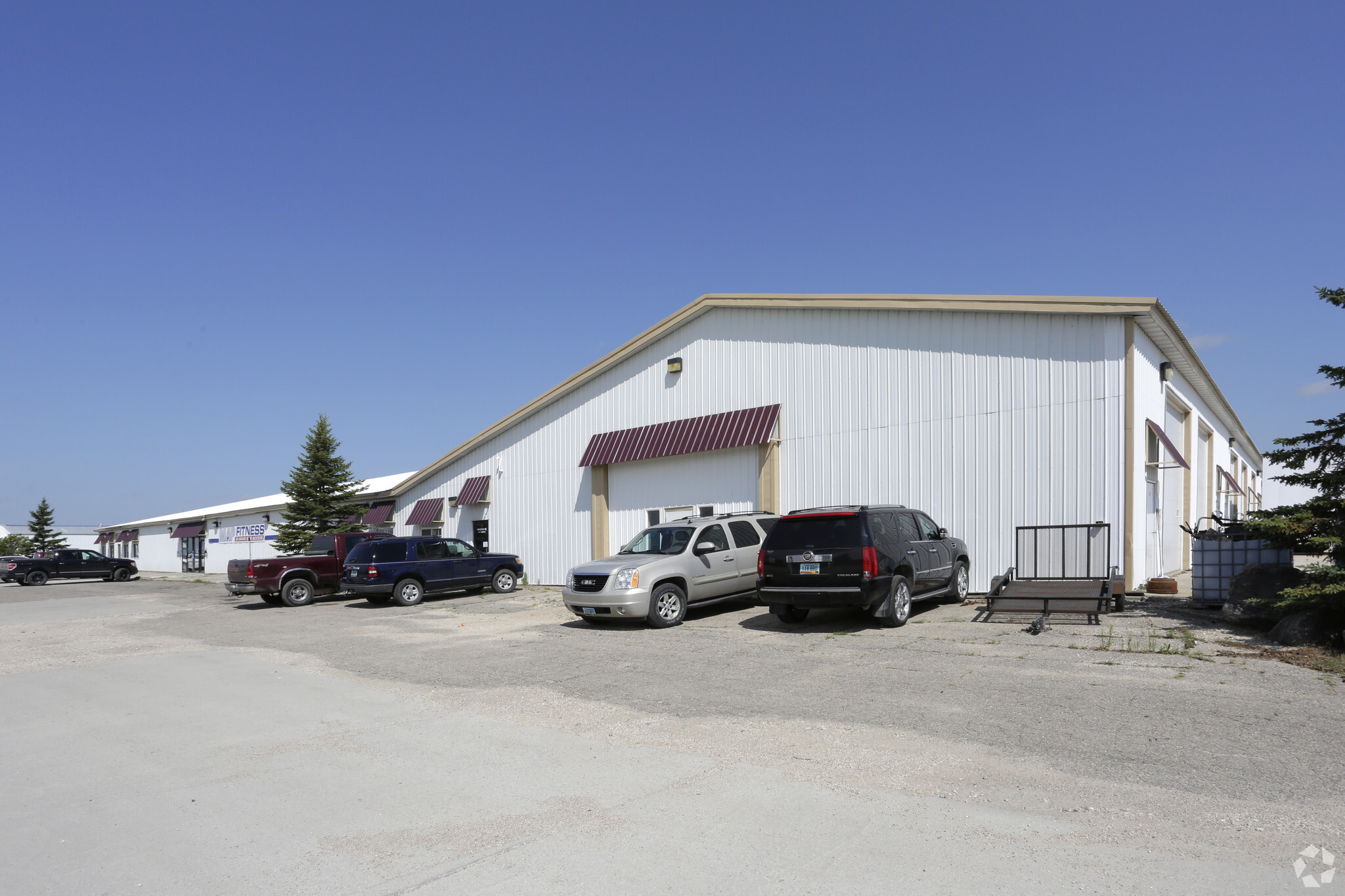 5700 Gateway Dr, Grand Forks, ND for sale Primary Photo- Image 1 of 1