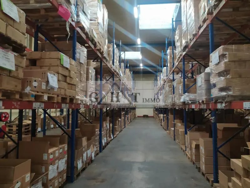 Industrial in Torcy for lease Interior Photo- Image 1 of 10