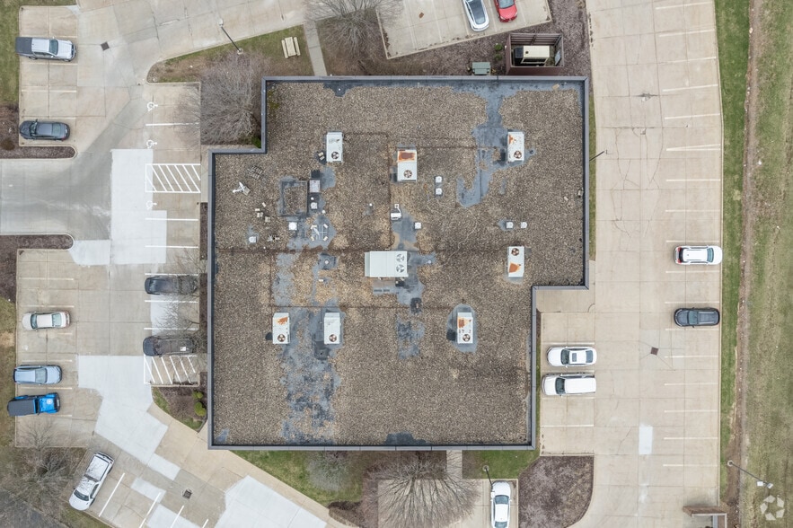 1575 Corporate Woods Pky, Uniontown, OH for lease - Aerial - Image 2 of 7