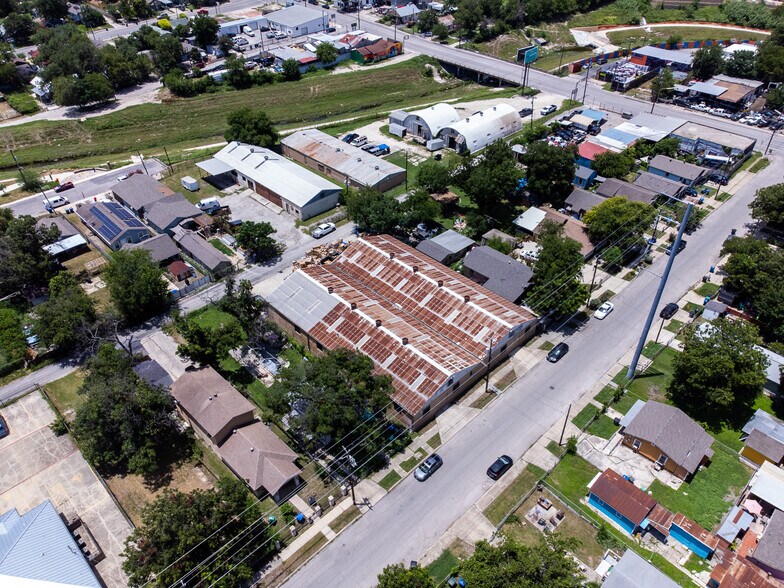 1124 Delgado St, San Antonio, TX à vendre - Aérien - Image 3 de 11