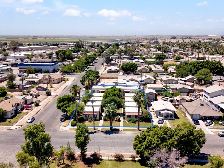476 H St, Brawley, CA à vendre - Aérien - Image 2 de 16