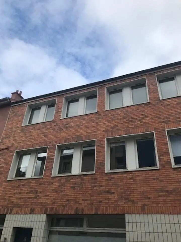 Office in Montrouge for lease Building Photo- Image 1 of 6