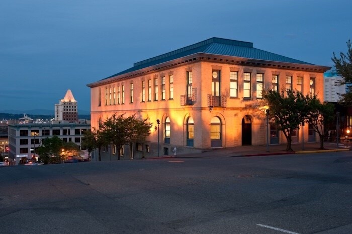 1101 S Fawcett Ave, Tacoma, WA à louer - Photo du bâtiment - Image 2 de 5