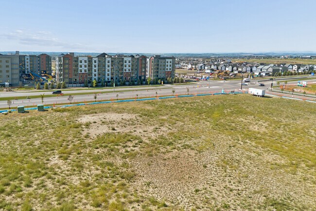 Plus de détails pour 62 Mercado St SE, Calgary, AB - Commerce de détail à louer