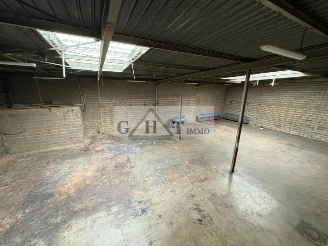 Industrial in Savigny-le-Temple for sale Interior Photo- Image 1 of 6