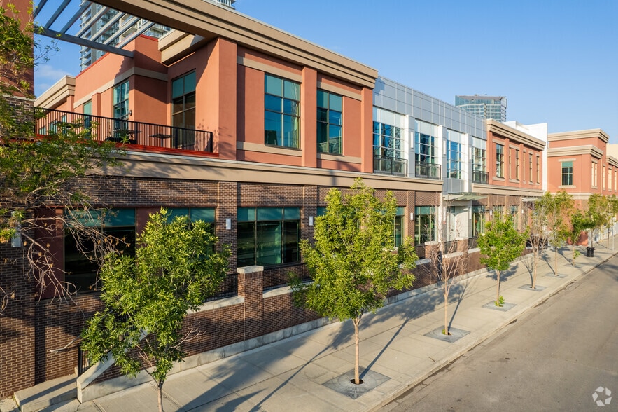 409 10th Ave, Calgary, AB for lease - Building Photo - Image 1 of 7