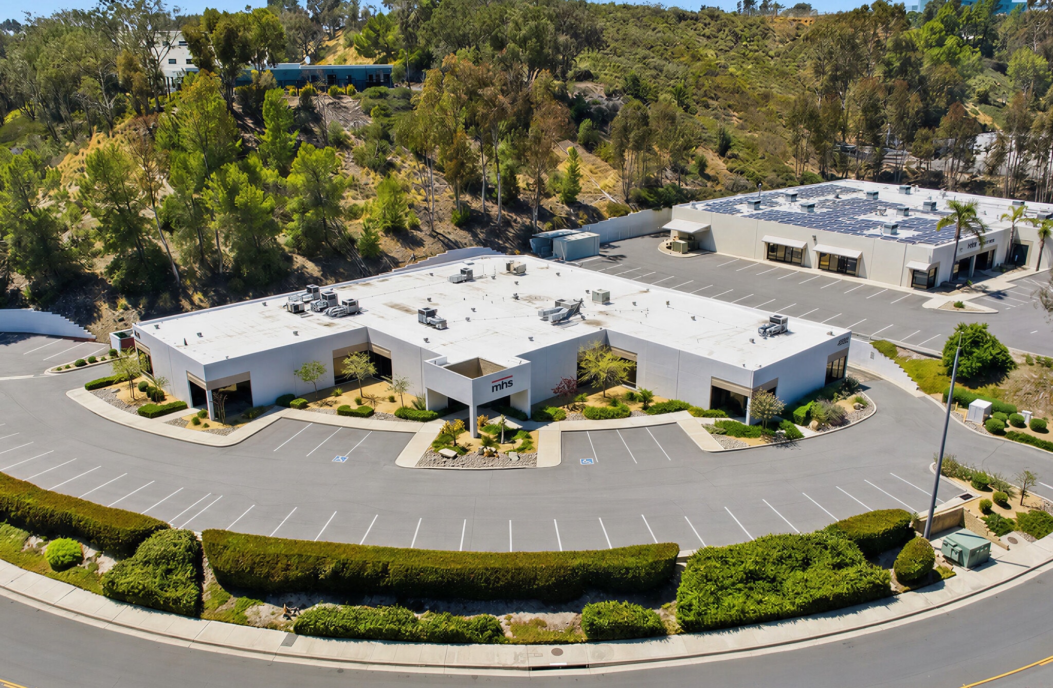 4660 Viewridge Ave, San Diego, CA for lease Primary Photo- Image 1 of 4