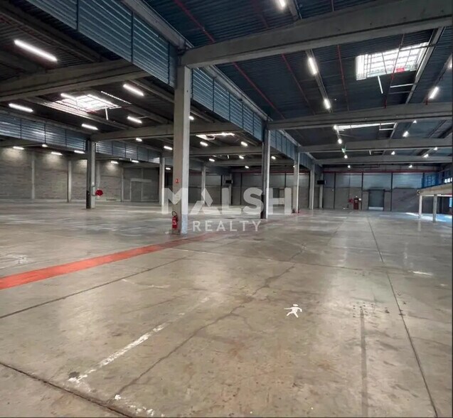 Bureau dans Vénissieux à louer - Photo intérieure - Image 3 de 5