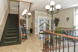 354 State St, Hackensack, NJ for sale Interior Photo- Image 2 of 8