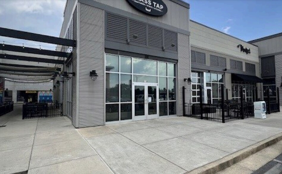 925-935 Bob Wallace Ave, Huntsville, AL à louer - Photo du bâtiment - Image 2 de 4