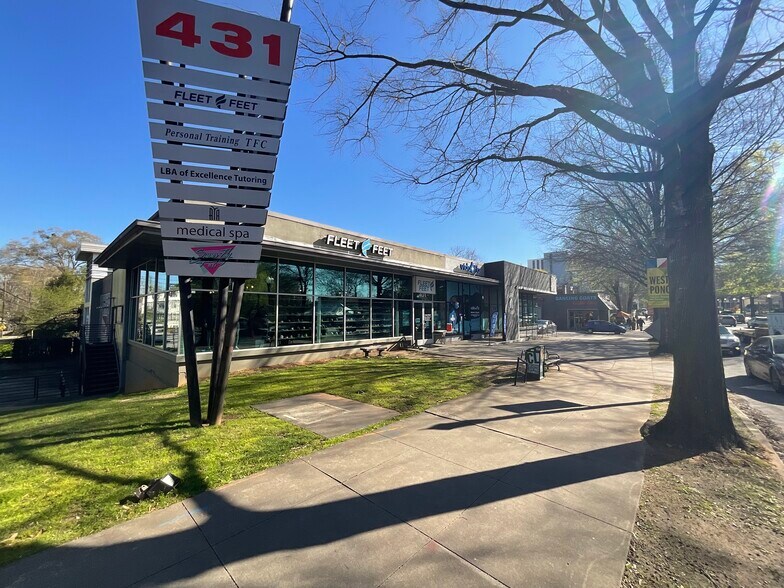 431 W Ponce de Leon Ave, Decatur, GA à louer - Photo du bâtiment - Image 2 de 18