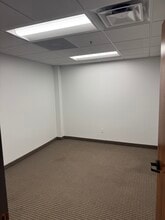 10405 E McDowell Mountain Ranch Rd, Scottsdale, AZ for lease Interior Photo- Image 1 of 10