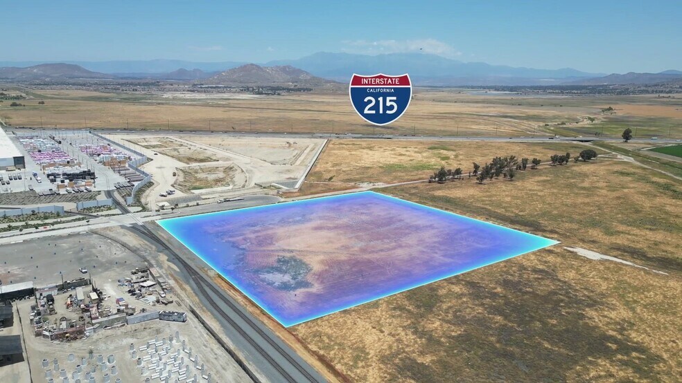 751 E Ellis Ave, Perris, CA à vendre - Vidéo sur l’inscription commerciale - Image 2 de 18