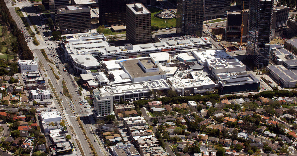 10250 Santa Monica Blvd, Los Angeles, CA for sale - Aerial - Image 1 of 1