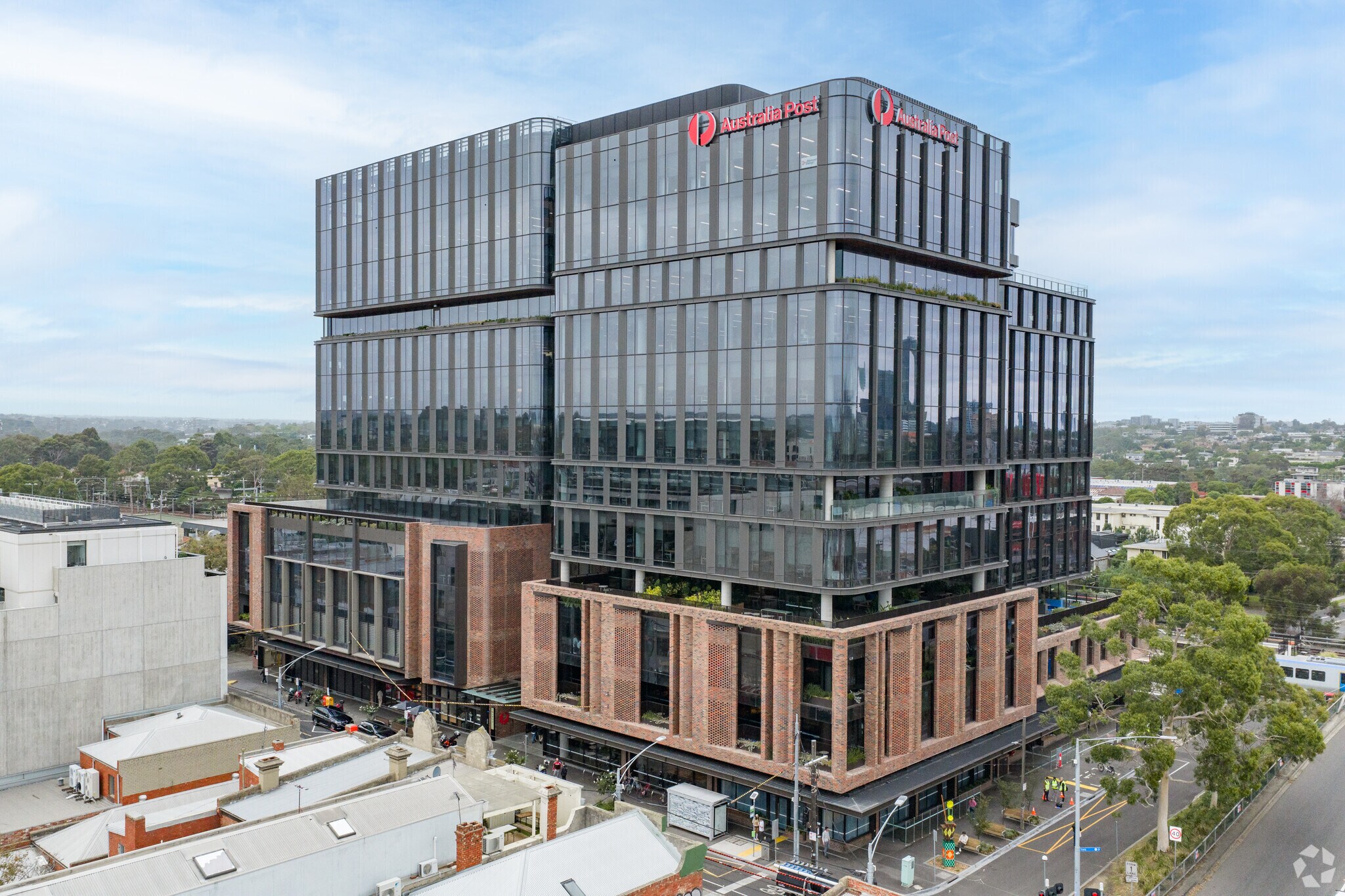 480 Swan St, RICHMOND for lease Primary Photo- Image 1 of 8
