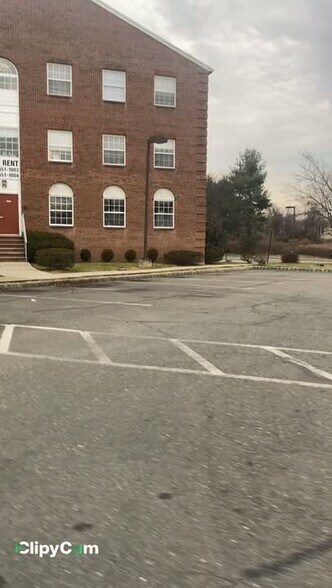 63 Beaver Brook Rd, Lincoln Park, NJ à louer - Vidéo sur l’inscription commerciale - Image 3 de 3