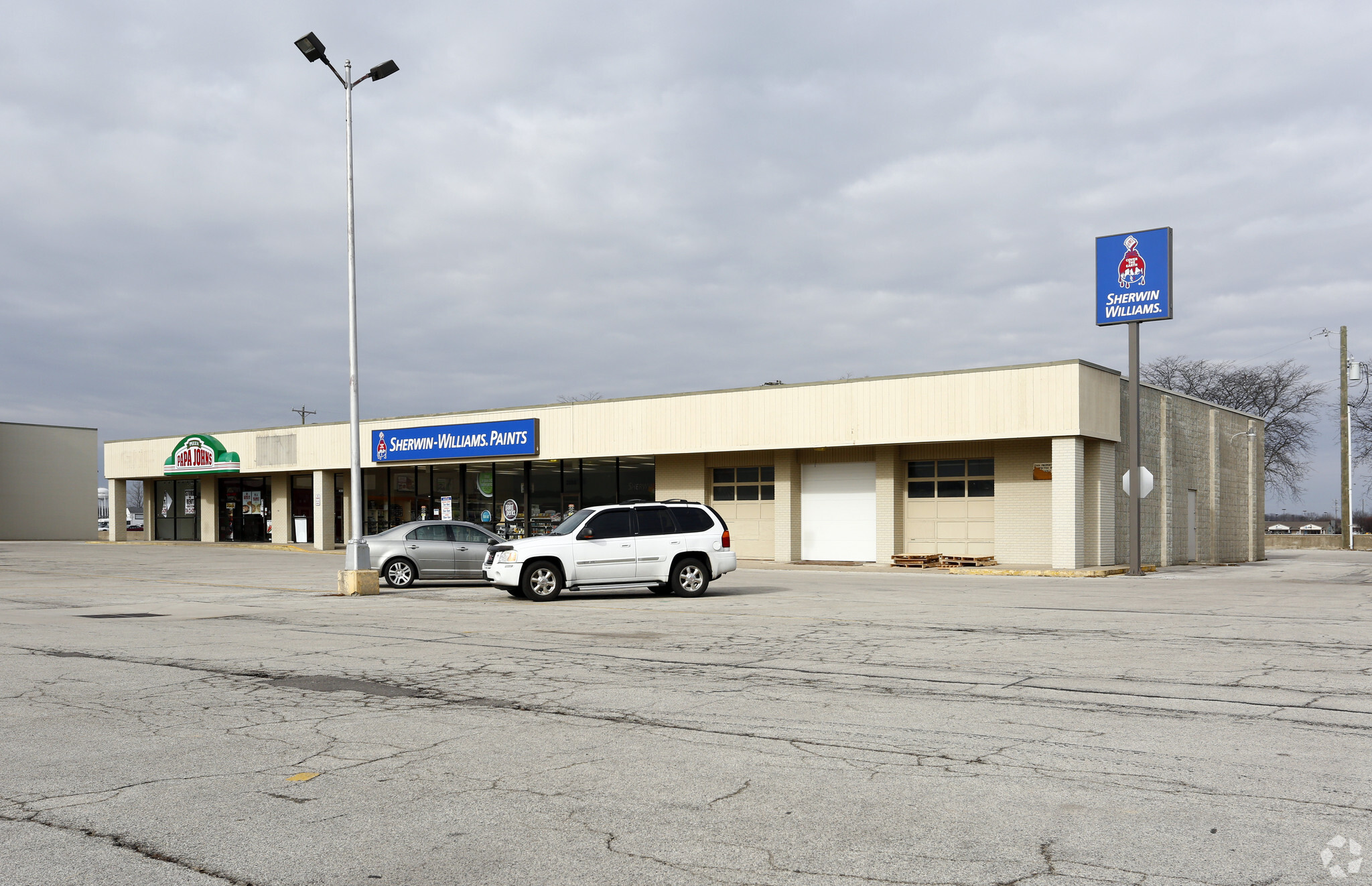 2082-2088 N Jefferson St, Huntington, IN for sale Primary Photo- Image 1 of 1