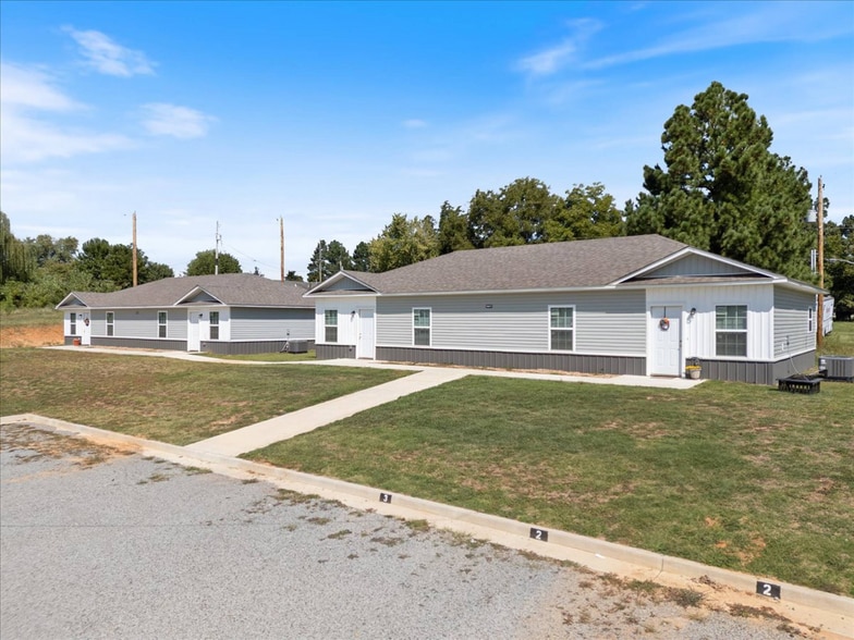 19070 191st Ave, Spiro, OK à vendre - Photo principale - Image 1 de 14