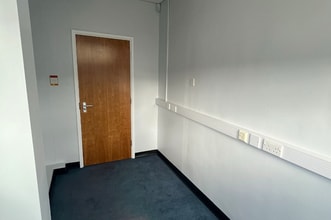 Victoria Rd, Washington for lease Interior Photo- Image 2 of 9