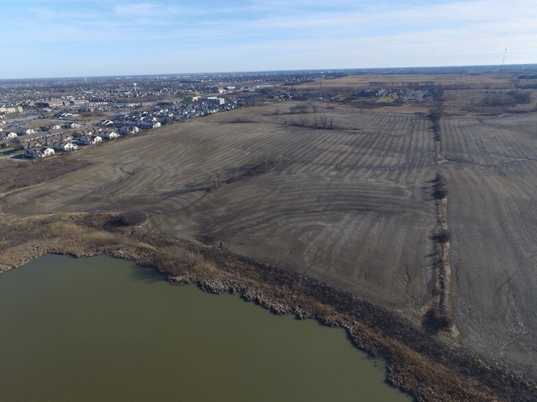 La Grange And 159th Street, Orland Park, IL à vendre - Photo du bâtiment - Image 3 de 4