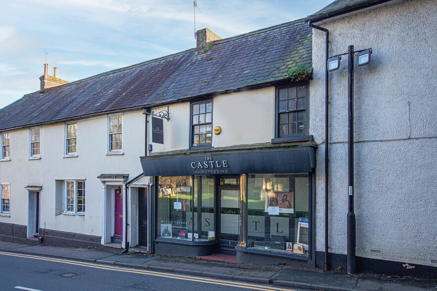 1 Castle St, Berkhamsted à vendre - Photo du bâtiment - Image 1 de 15