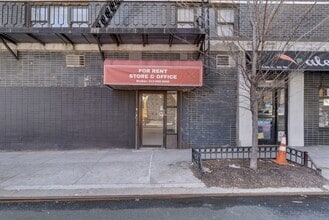 238 E 36th St, New York, NY à louer Photo du bâtiment- Image 1 de 9