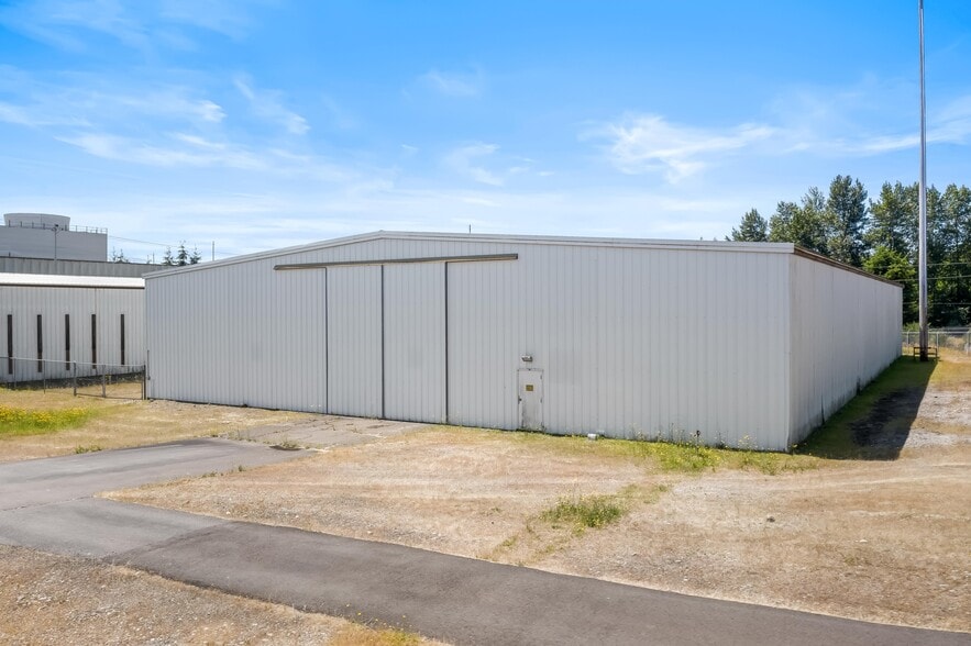 27 W Park Ln, Elma, WA for lease - Building Photo - Image 2 of 3