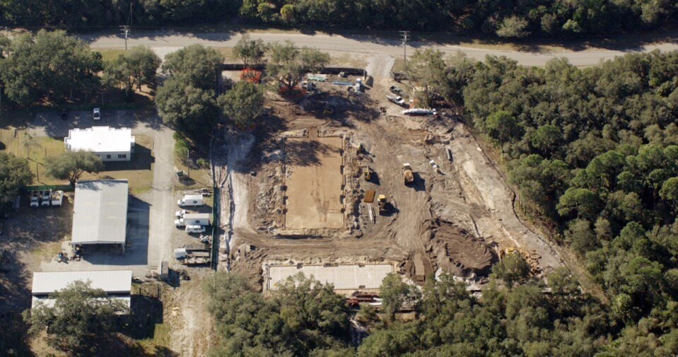 1540 Armstrong Dr, Titusville, FL à vendre - Photo de construction - Image 2 de 4