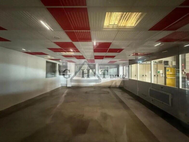 Industriel dans Égly à louer - Photo intérieure - Image 3 de 6