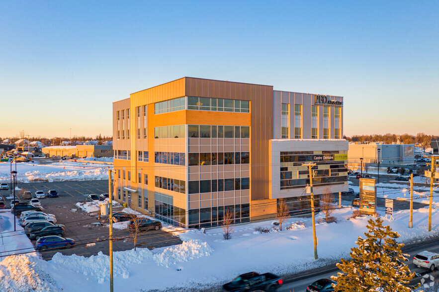 20845 Ch De La Côte N, Boisbriand, QC à vendre - Photo principale - Image 1 de 1