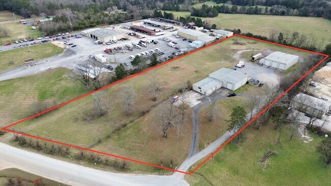 Plus de détails pour 185 Industrial Dr, Chickamauga, GA - Industriel à vendre