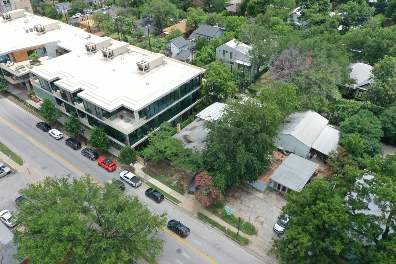 1409 E Cesar Chavez St, Austin, TX for sale Building Photo- Image 1 of 5
