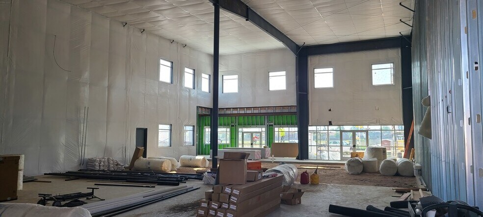 975 Automation Dr, Windsor, CO à vendre - Photo intérieure - Image 3 de 8