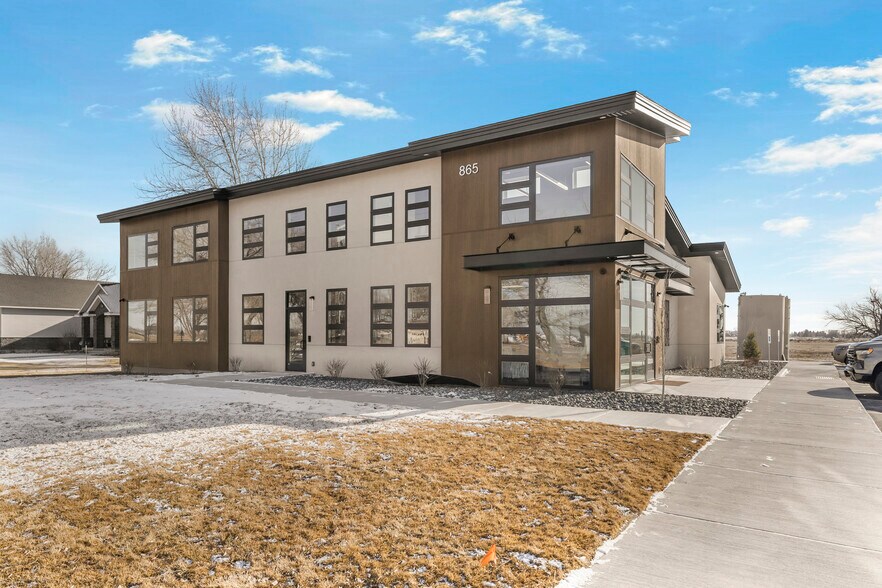 865 3000 N, Rexburg, ID à louer - Photo du bâtiment - Image 2 de 39