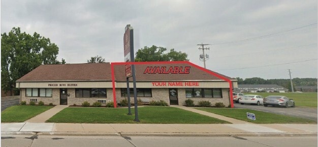 2327-2329 University Ave, Green Bay, WI for lease - Building Photo - Image 2 of 14