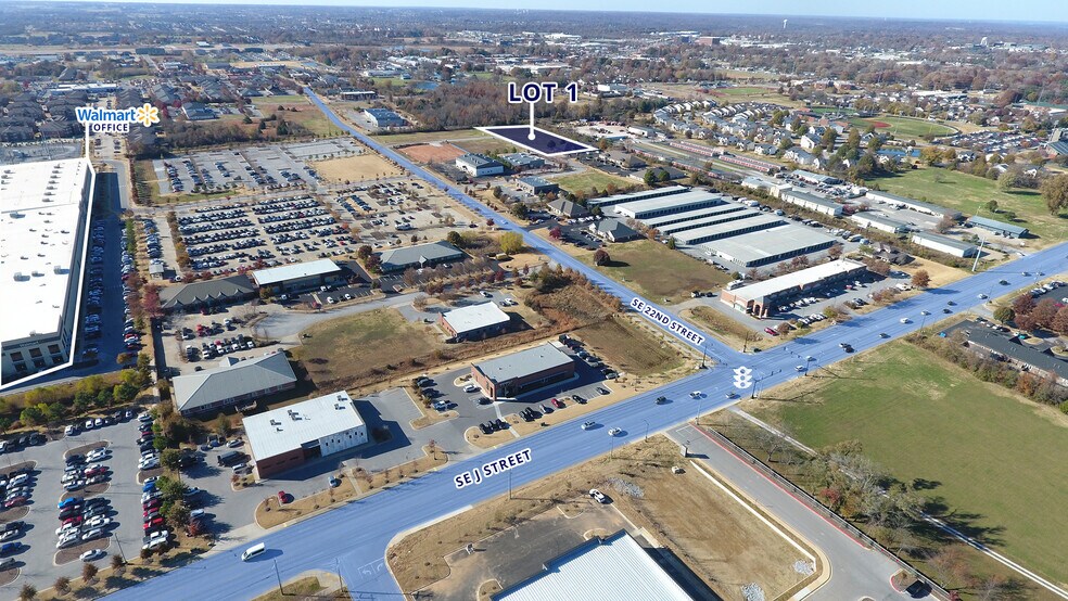 SE Village Loop & 22nd St, Bentonville, AR à vendre - Photo du bâtiment - Image 2 de 3