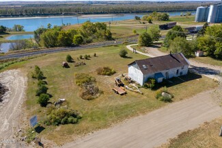 Plus de détails pour 815 2nd Ave, Washburn, ND - Industriel à vendre