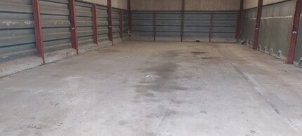 Dalton Ln, Hull for lease Building Photo- Image 1 of 2