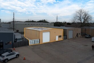 10202 Mula Cir, Stafford, TX for lease Interior Photo- Image 2 of 11