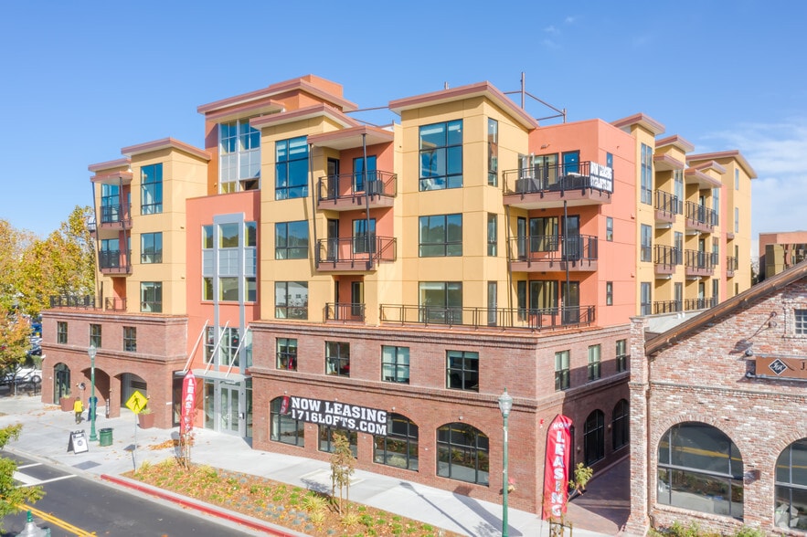 1716 N Main St, Walnut Creek, CA for lease - Primary Photo - Image 1 of 7