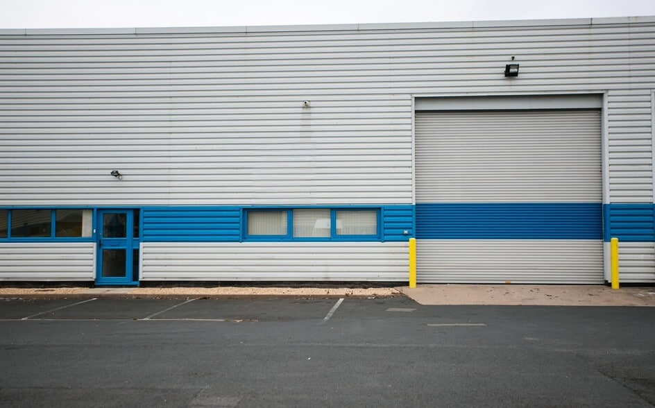 Third Ave, Kingswinford for lease - Building Photo - Image 1 of 8