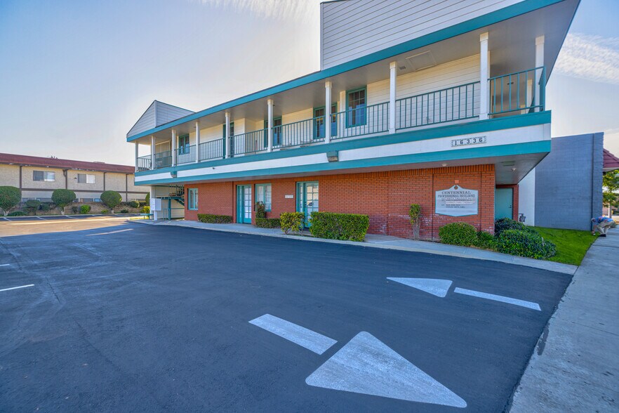 16336 Whittier Blvd, Whittier, CA à vendre - Photo du bâtiment - Image 2 de 74