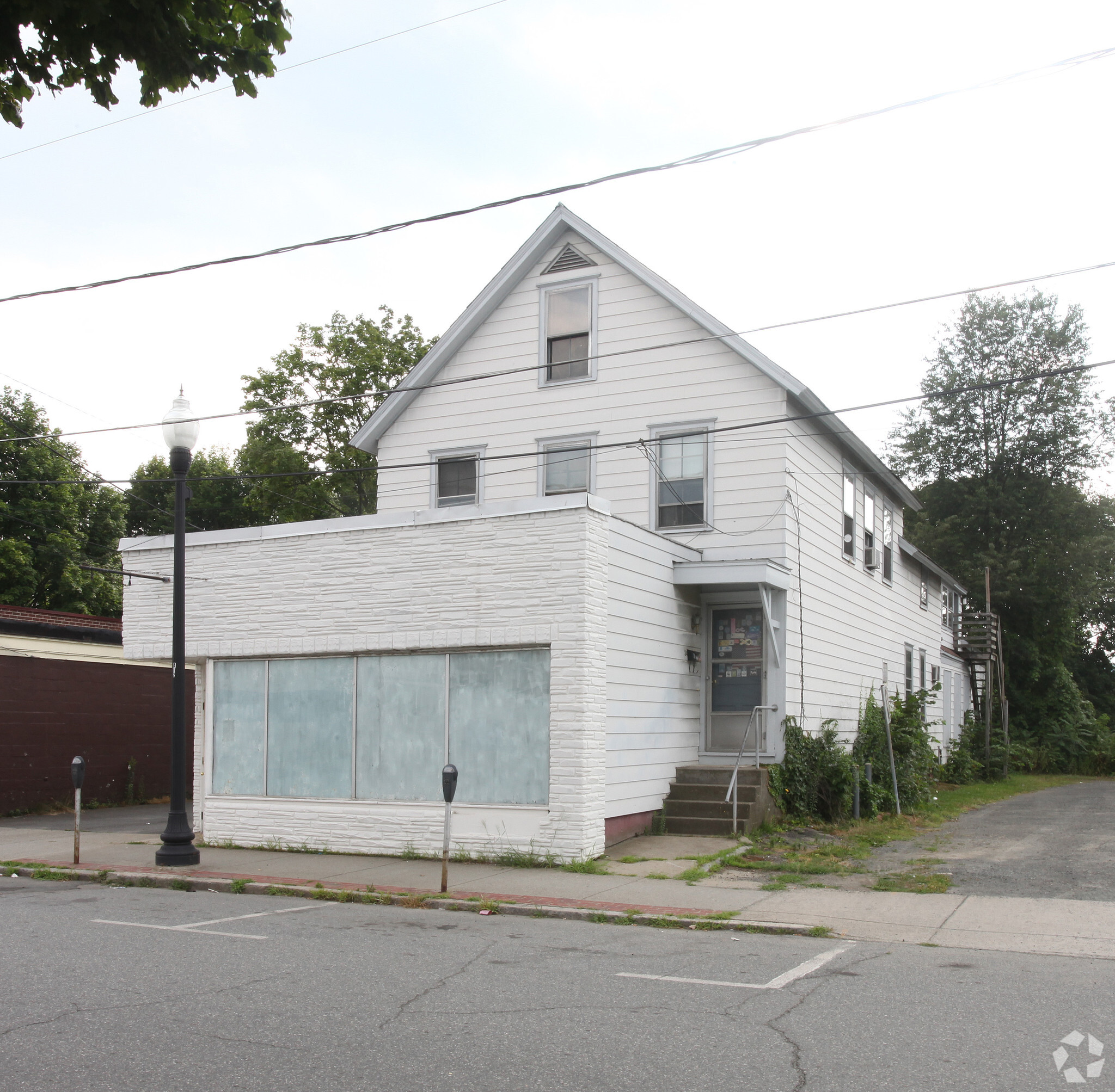 34 Chapman St, Greenfield, MA à vendre Photo principale- Image 1 de 1