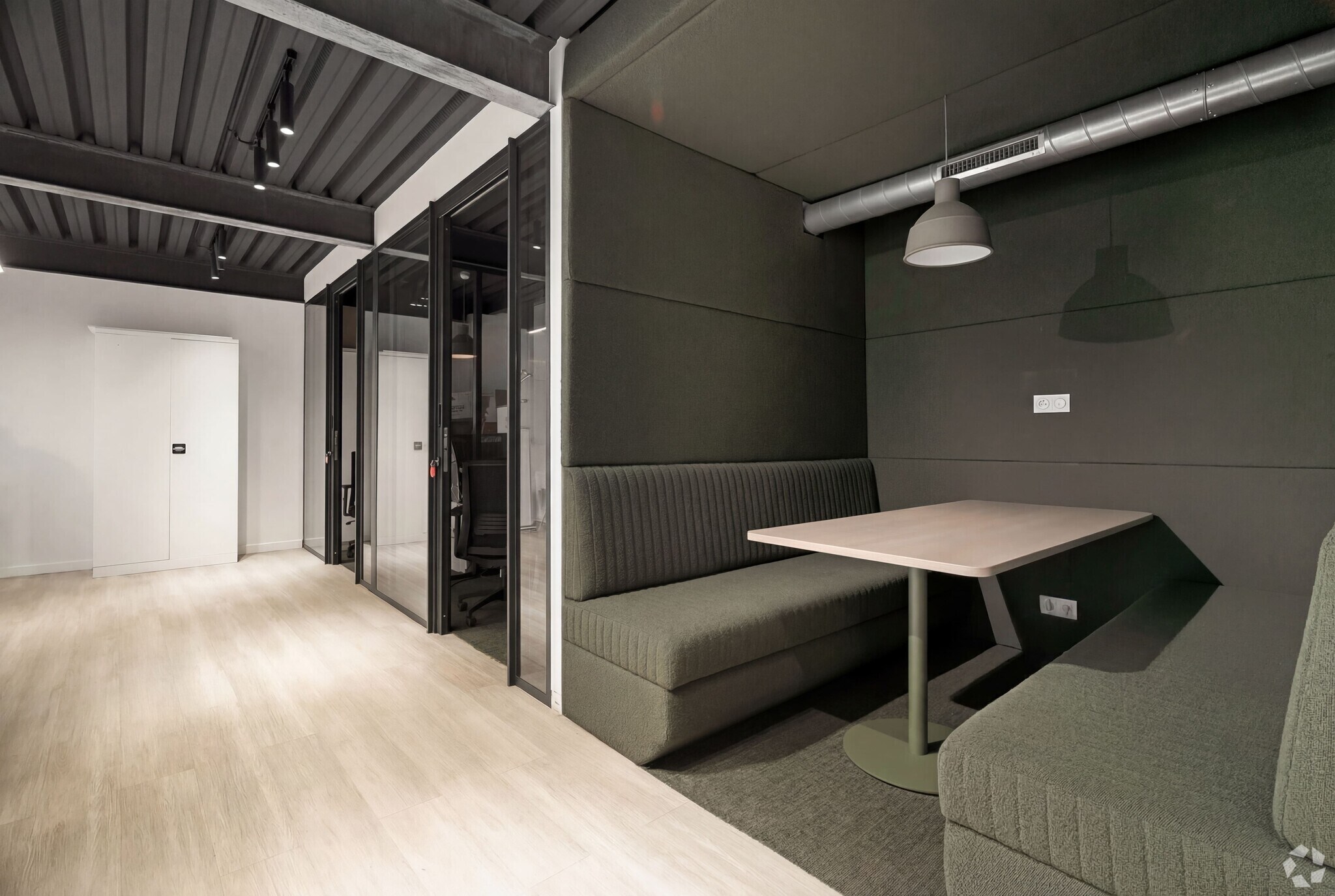 20 Rue De La Pierre Levée, Paris à louer Photo intérieure- Image 1 de 6