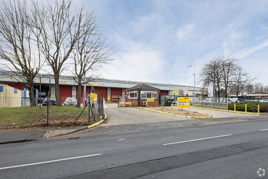 2 Millmarsh Ln, Enfield for lease - Building Photo - Image 2 of 4